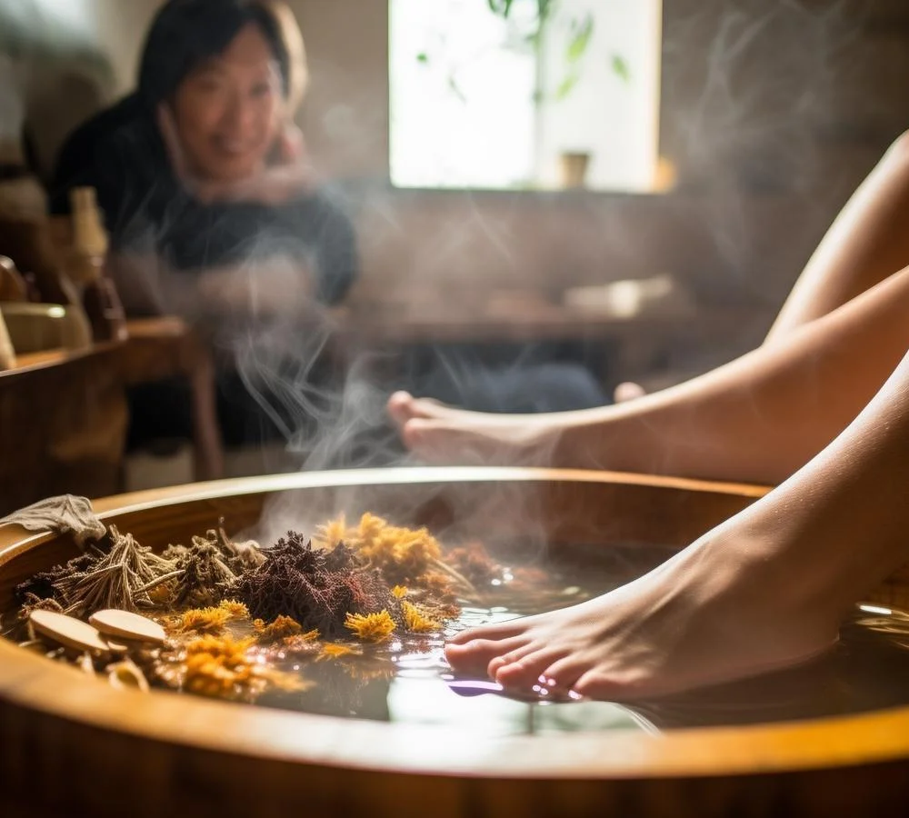 保山足浴主题酒店：揭秘足浴中的中医养生智慧