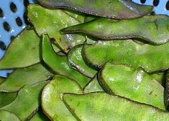 挑选优质扁豆的实用指南：从新鲜到储存的全方位技巧