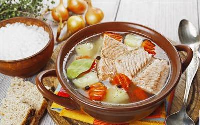 黑鱼的营养与美味：三种家常做法，简单易学，健康又美味