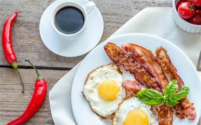 荷包蛋的正确煎制方法：从新手到大师的进阶指南