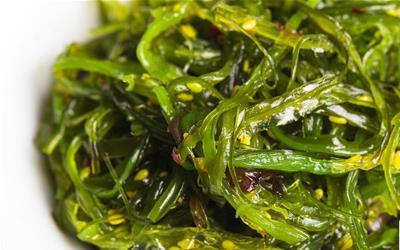 海藻油的功效与作用详解：天然保健品如何守护心脑血管健康