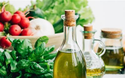 锯棕榈：男性前列腺健康的天然守护者