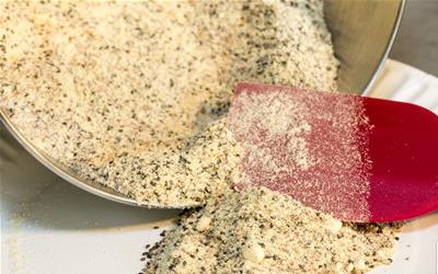 酵母发面时间表：掌握最佳醒面时长，轻松制作美味面食