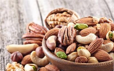 核桃带皮吃的好处与作用：揭秘核桃皮的神奇功效