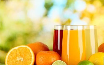 鲜榨果汁：健康生活的小秘密——全面解析与实用配方分享