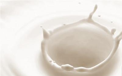 警惕！豆浆冒泡千万别急着喝，小心中毒风险