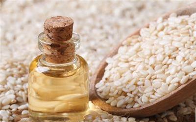 吃白芝麻的诸多健康益处：营养、护肤与多效作用全面解析