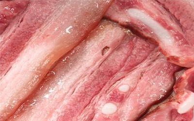 飘香猪脆骨：家常小炒中的美味秘诀