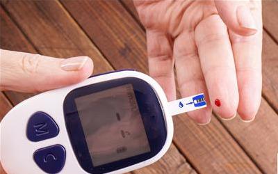 揭秘糖的“甜蜜陷阱”：全面解析糖对身体的多重危害