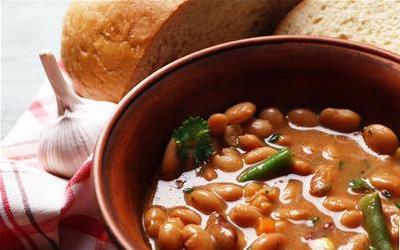 红豆汤：养生佳品还是增肥陷阱？揭秘其真实热量与功效