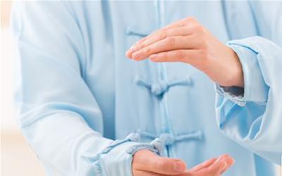 揭秘：女性补血补气饮食攻略，让你从内而外焕发光彩