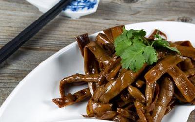 瑶柱煸春笋：传统美味与现代健康的完美结合