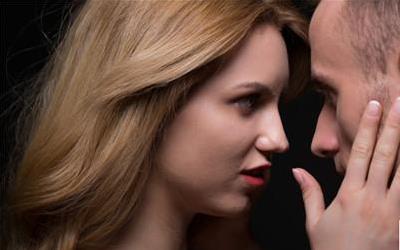 揭秘：四种生活习惯让男人“晚上不行”，早知道早预防