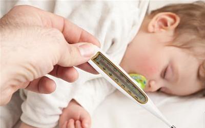3个月宝宝发烧处理攻略：家长必看！