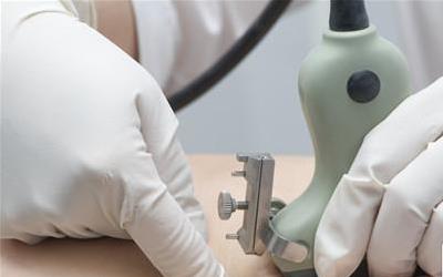 无创DNA与羊水穿刺：孕检选择的科学指南