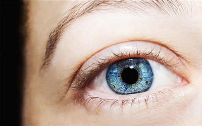 揭秘：单身女性乳头白色分泌物的真实原因及应对方法