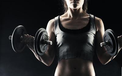 无器械力量训练常见误区深度解析与科学指导