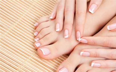 抽烟指甲变黄怎么办？专业去除黄指甲的实用方法