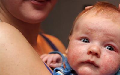 宝宝体温低：揭秘潜在危害及预防措施