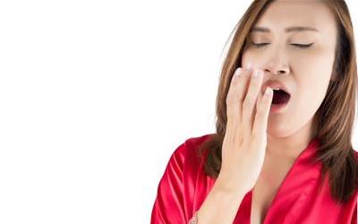 揭秘夜间口干口渴：五大原因及应对策略