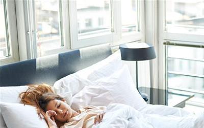 新床异味对健康的影响及去除方法全解析