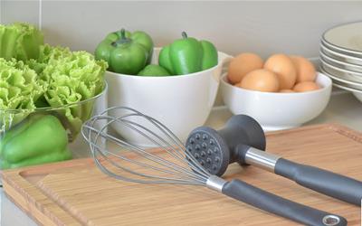 家庭垃圾袋卫生隐患：揭秘日常生活中的健康风险