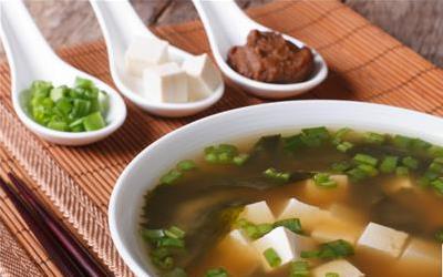 揭秘：五种最有效的降火汤，让你告别“火气”困扰！