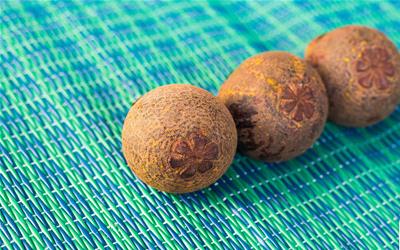 罗汉果：降压佳品还是低血压患者忌口？深入了解罗汉果与血压的关系