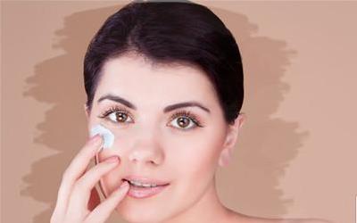 粉刺针正确使用技巧轻松去除黑头白头